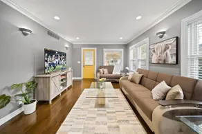 Luxury 3BR Steps to Downtown Birmingham | Sleeps 6 - Image 3