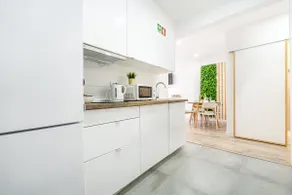 AMA Apt 16 min to Downtown Lisbon by train (4 pax) - Image 4