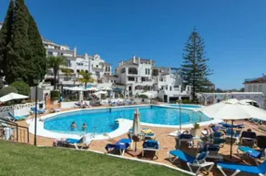 Pueblo Evita apartment with huge balcony and pools - Image 2