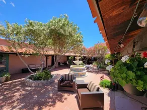 Spacious 6-Bed 5-Bath Hacienda with Desert Views - Image 4