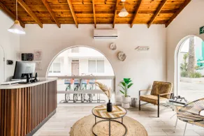 City Escape Apt | Pool+Close to the Beach - Image 3