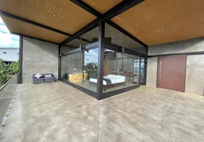 Stylish Loft with Stunning Panoramic Views - Image 3