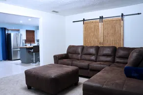 Spacious 3BR Home | Peaceful Stay Near I-4 - Image 2