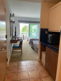 2 beds, a swimming pool, and a beach - Image 3