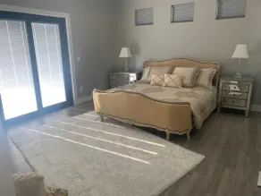 Modern Vacation Home - Image 4