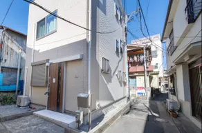 4 minutes from Ojima St/one train ride to Shinjuku - Image 2