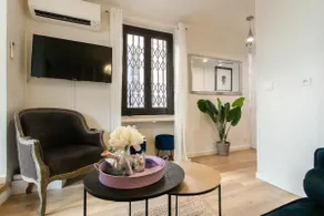 Guidoni, 2 Bedrooms, Terrace, A/C, J&J Concierge Service - Image 5