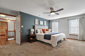 Spacious 5 Bedroom w/Pool, Patio and Theater - Image 3