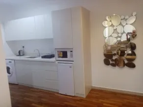 3-Cozy Spacious Apartment In Heart of Medina - Image 4