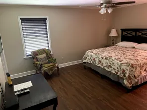 South End Get Away - Image 3