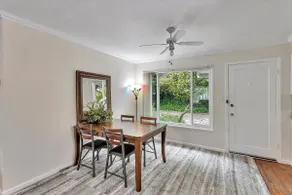 2 bedroom / 1 bath house, convenience and value - Image 5