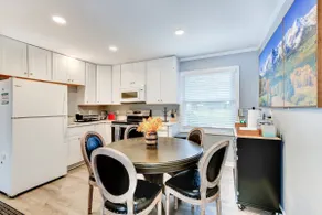 Walk2Metro 25min2DC, restaurant shops parks 2K2Q1T - Image 2