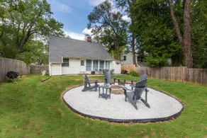 Walk2Metro 25min2DC, restaurant shops parks 2K2Q1T - Image 3