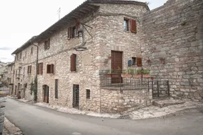 Gli Archiccioli apartment in the historic center - Image 4