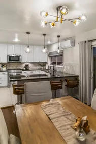 Spacious House close to Petco Park and Gaslamp - Image 5