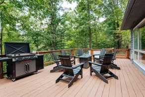 Twin Ponds | King Beds, Hot tub, Game Room, 75” TV - Image 3