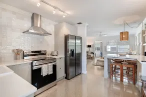 House of Rio, Seaside Getaway - Image 2