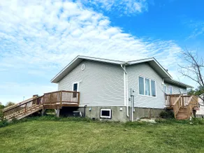 Winnipeg Beach All Season Cottage - Image 2