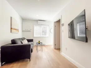 Classy 2BR - Downtown Area MTL - Image 4