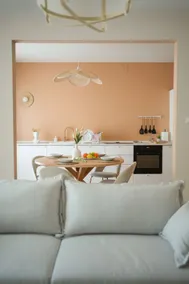 Modern and bright apartment in Pescara - Image 3
