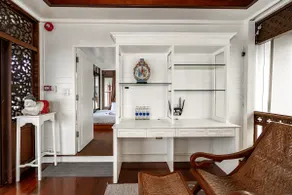 2 Bedroom Penthouse with Terrace - Image 5