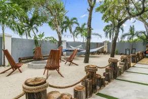 Luxury Resort Near Airport • Games & Pool_Jacuzzi - Image 2