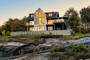 River Luxury Muskoka 6BR 5BA w/ Hottub, Wifi 200mb+ - Image 2