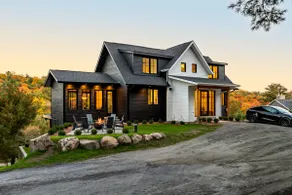 River Luxury Muskoka 6BR 5BA w/ Hottub, Wifi 200mb+ - Image 5
