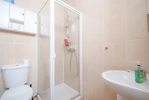 Stylish & Homely 1BD Flat - Walthamstow! - Image 5