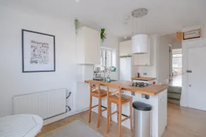 Stylish & Homely 1BD Flat - Walthamstow! - Image 2