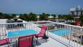 Beach views ~ private rooftop sundeck. GW #1106 - Image 3