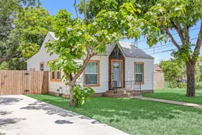Summer Cottage + Large Yard + Firepit - Image 2