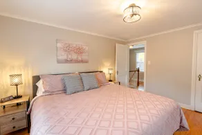 Convenient Location in a Quiet Neighborhood - Image 4