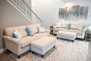 3-Bedroom Oasis Mins From Beach - Image 4