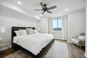 3BR/3BA Luxury Condo Getaway w/ Parking - Image 5