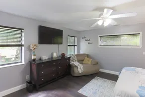 Private Cedar Hideaway - Image 3