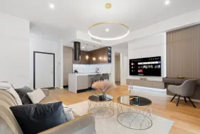 Business Panorama Loft 5star Location, Queen Beds - Image 3