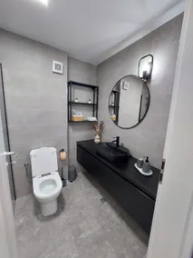 Raluca's cozy apartment - Image 5