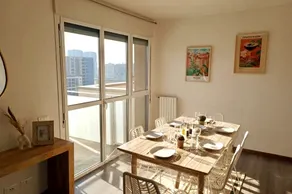 Sui Generis penthouse with terraces - Image 2
