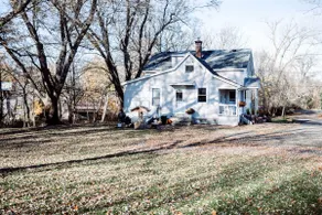 Cottage on the Creek - Image 2