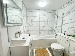 2 Bed Luxury Apt in Gravesend - Image 5