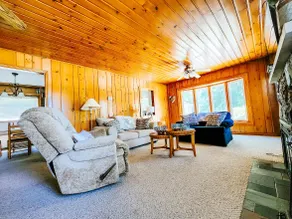 Cozy Cottage Near Campus - Image 2