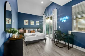 Modern Stay Near Airport, COTA & Downtown, Trails - Image 5