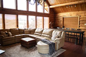 Family Ski Cabin with Pool & hot tub - Image 3