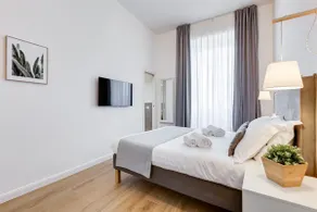 Colonna Luxury Suites - Image 2
