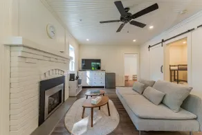 Pet Friendly | Mins to Arrowhead | Waterfront - Image 2