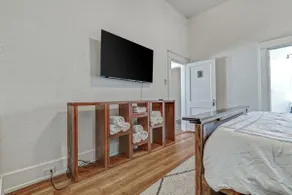 Chateau Marmont - Image 3