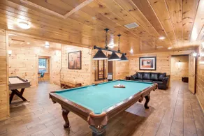 Secluded 8 BR 4 BA Sleeps 30 Hot Tub WIFI Fire Pit - Image 2