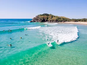 Cabarita Reef House - Pool, Lake, Beach & AC! - Image 2