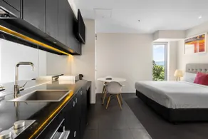 Comfortable Modern Studio Kitchen Carspot Pool &AC - Image 2